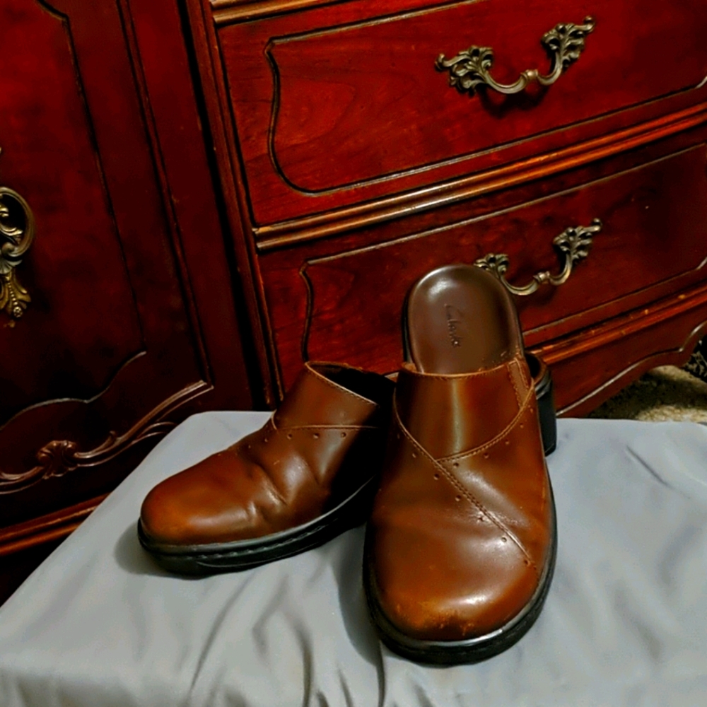 Clarks Women's Slip on